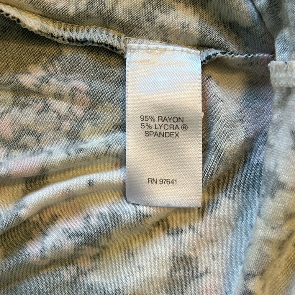 J. Jill Wearever Collection Black Flowered 3/4 Sleeve Top Size XL Petite - Picture 4 of 4